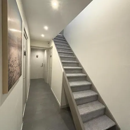 Gambetta Apartment *