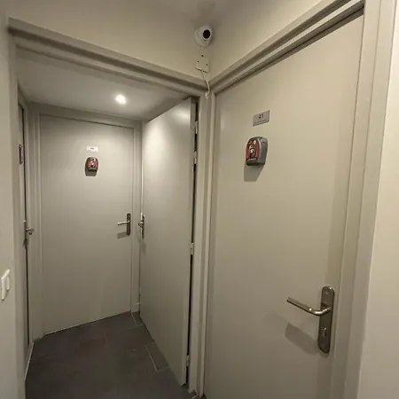 坎贝塔酒店 公寓 *