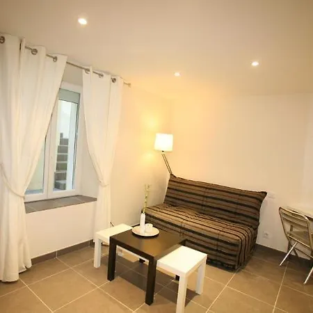 公寓 坎贝塔酒店 *