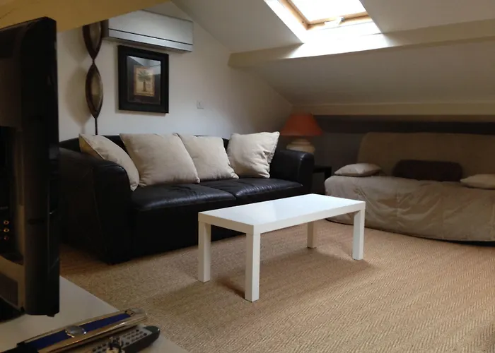 Meublés Gambetta Apartamento Cannes